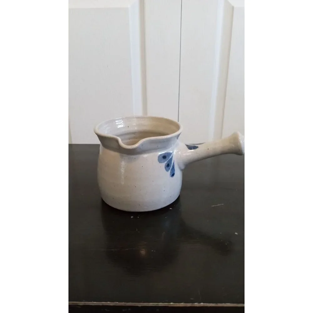 Vintage Pottery Sauce‎ Boat